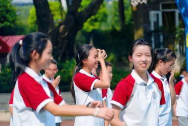 写在秋天的中学畅想曲